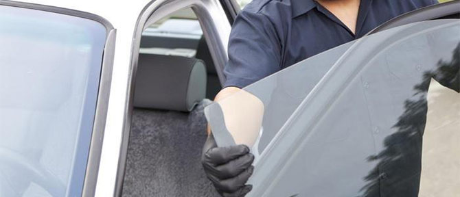cheap car side door glass replacement services